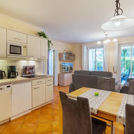 Сasa de vacaciones Geschmackvoll Ausgestattete Whg. Mit Terrasse & Wlan Ostseebad Kühlungsborn